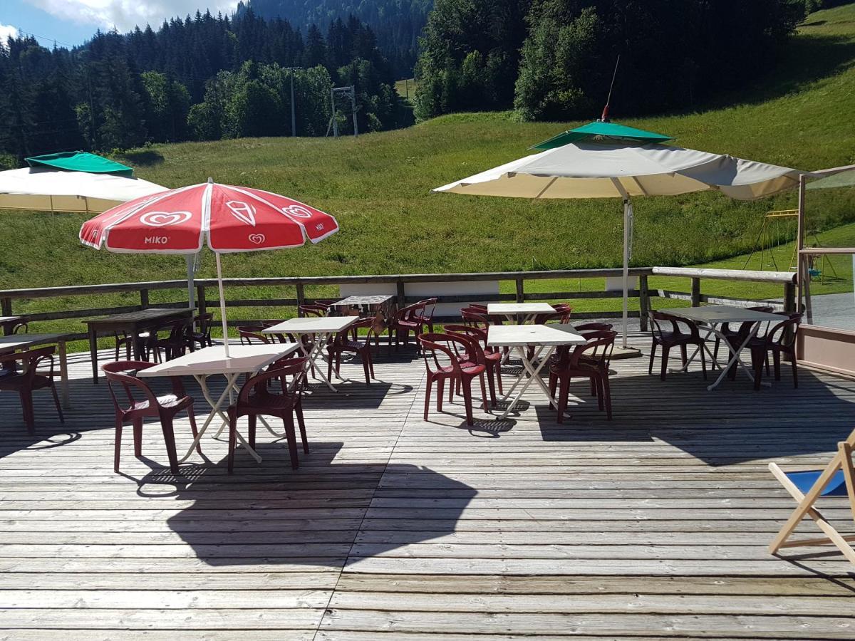 Hotel Les Bernards Praz-sur-Arly Buitenkant foto
