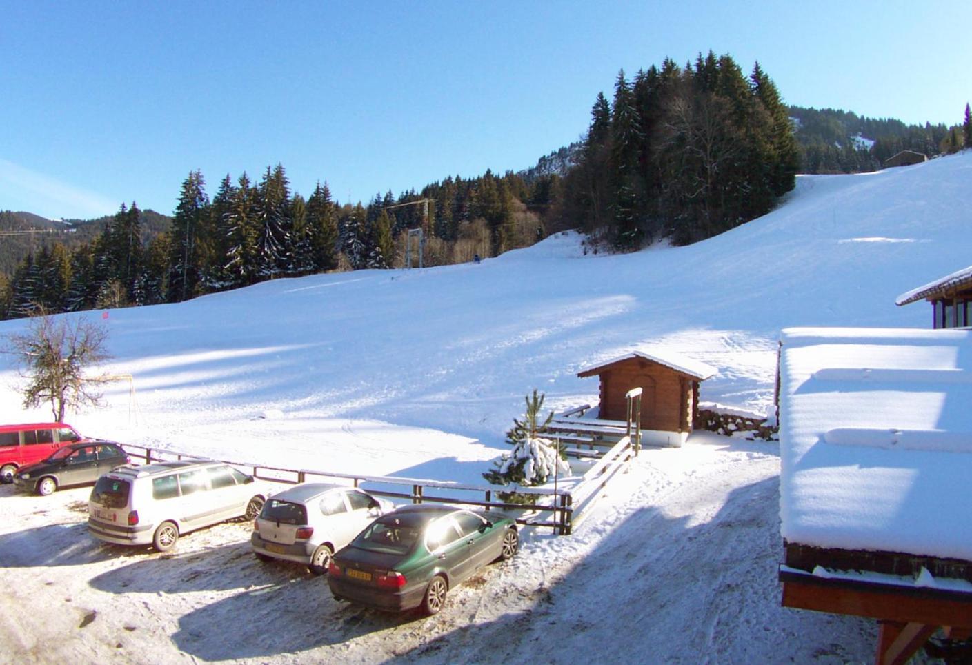 Hotel Les Bernards Praz-sur-Arly Buitenkant foto