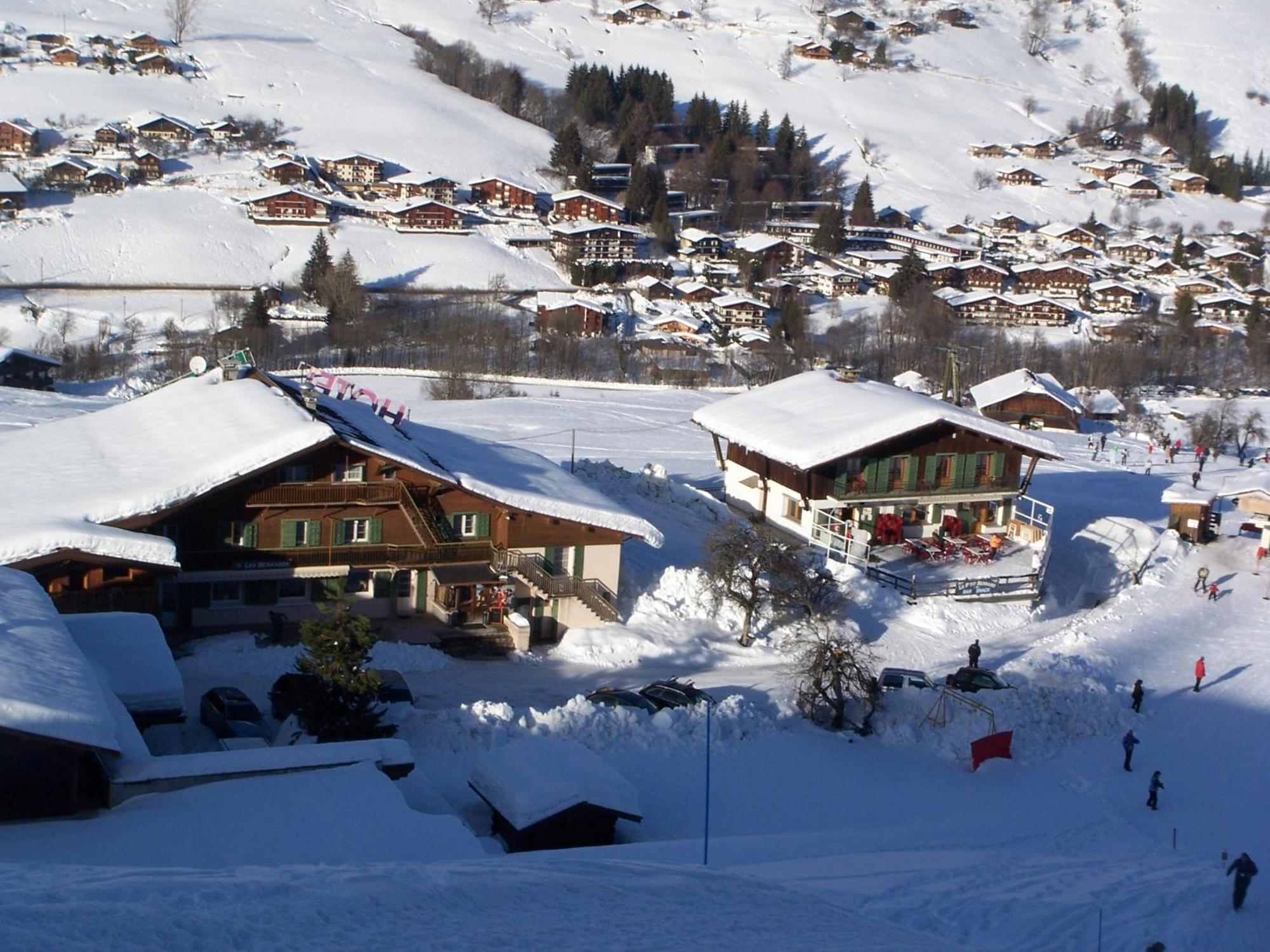Hotel Les Bernards Praz-sur-Arly Buitenkant foto