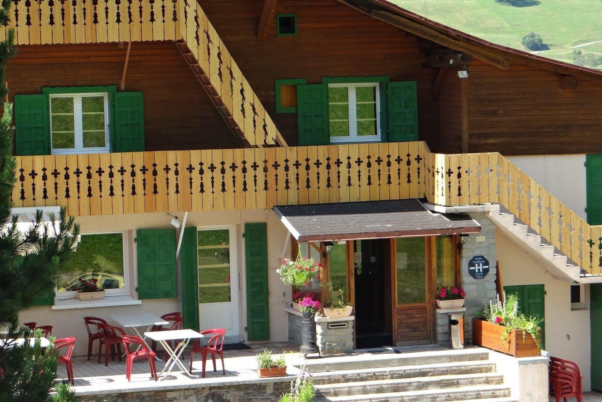 Hotel Les Bernards Praz-sur-Arly Buitenkant foto
