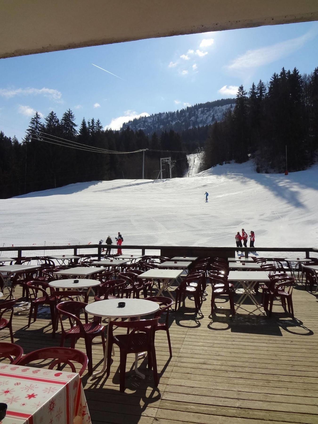 Hotel Les Bernards Praz-sur-Arly Buitenkant foto