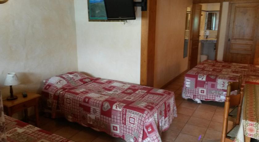 Hotel Les Bernards Praz-sur-Arly Kamer foto